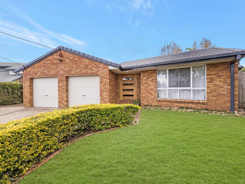 Premium Family Home, walking distance to JPC & St. Eddies, large pool