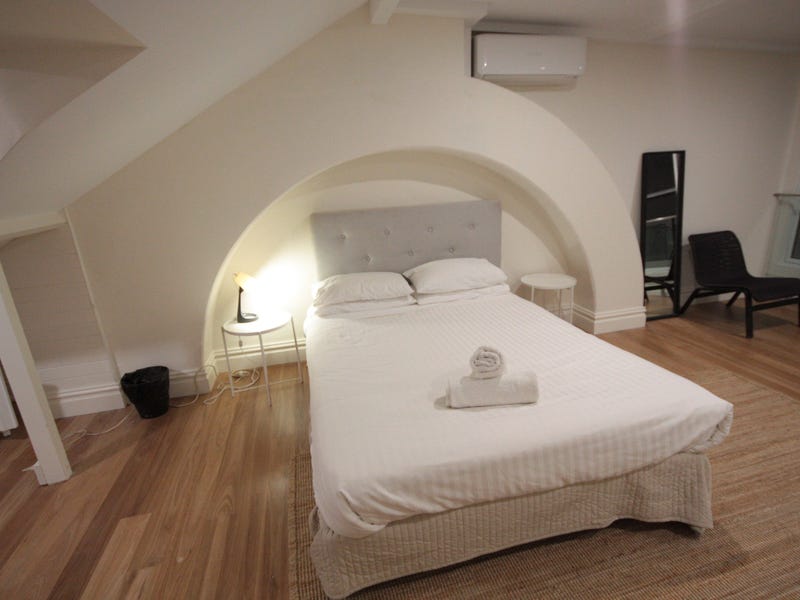 Gracious Darlinghurst Terrace 17