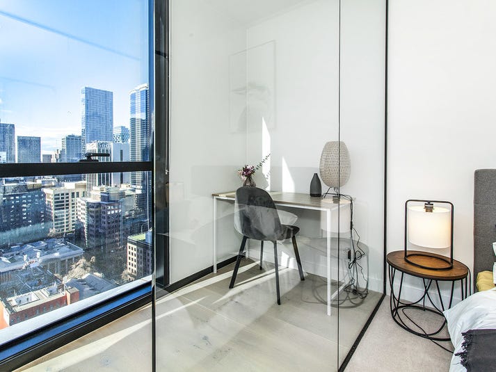 Perfect location, brand new, furnished 2