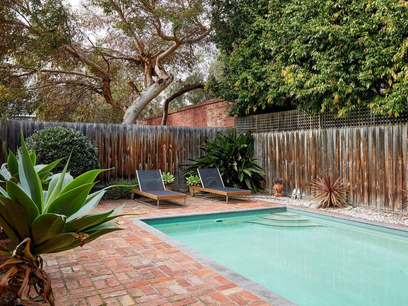 Fully Furnished – Available Immediately 3