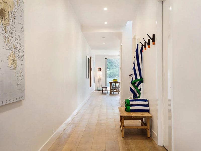 Fully Furnished – available immediately, 9