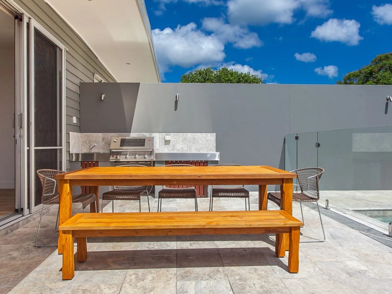 Fully Furnished – available immediately, 14