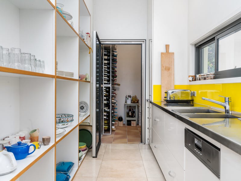 Fully Furnished – Available immediately, 13