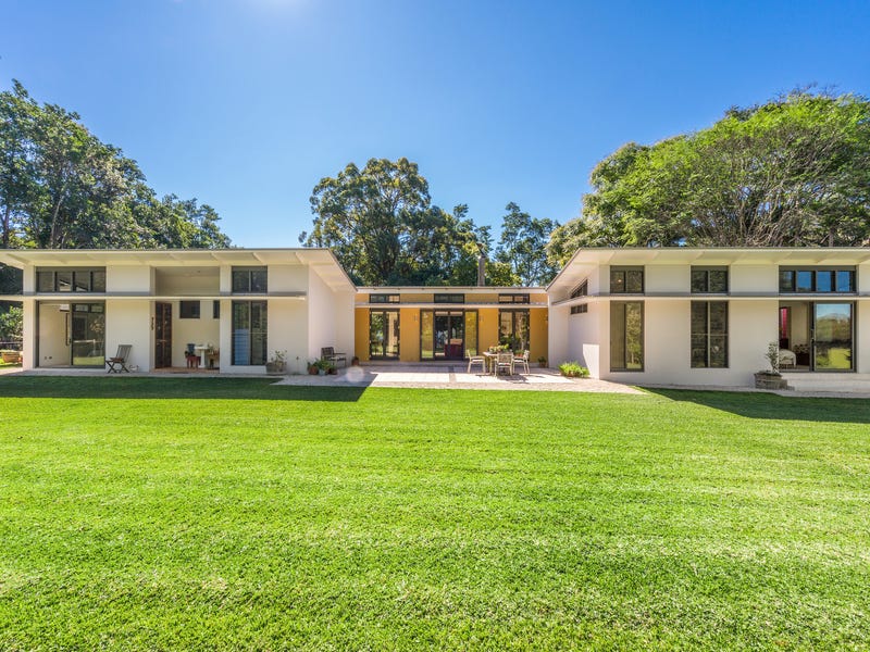 Fully Furnished – Available immediately, 26