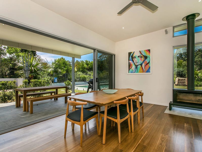 Fully Furnished – available from 14