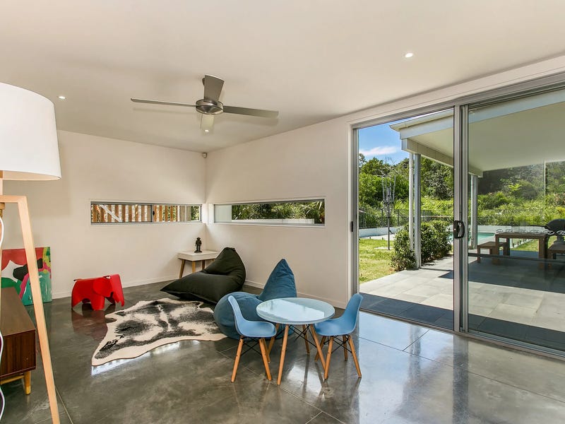 Fully Furnished – available from 16