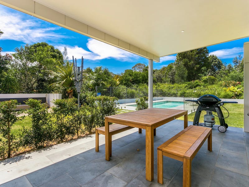 Fully Furnished – available from 18