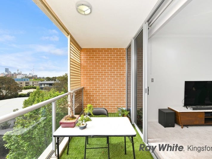 Fully furnished, 2 bedroom, 2 5