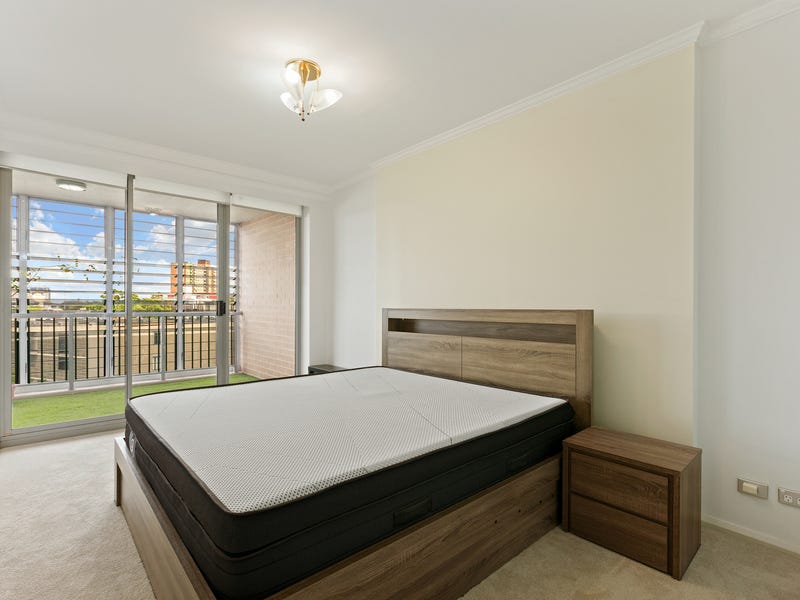 Fully furnished, 2 bedroom, 2 6