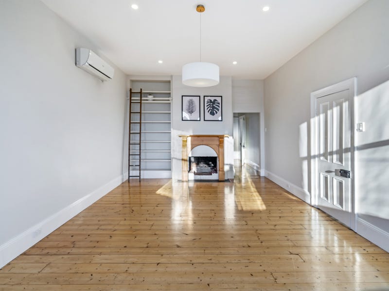 Stylish and spacious inner city 3