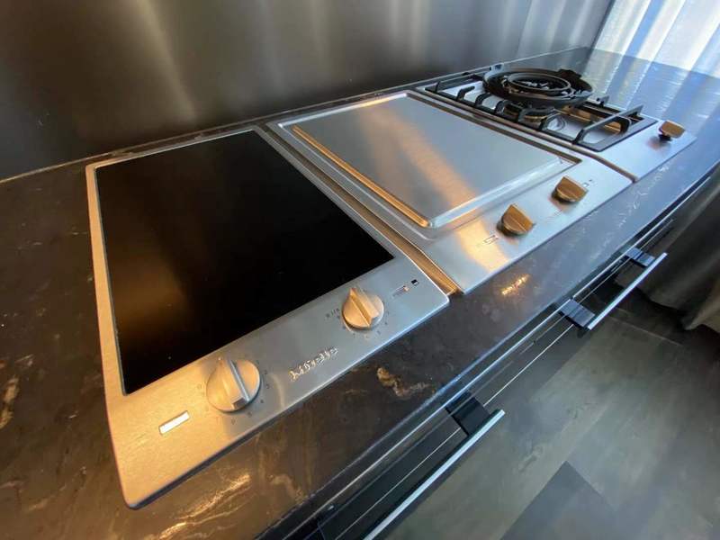Brand New 2 bedrooms apartment 10