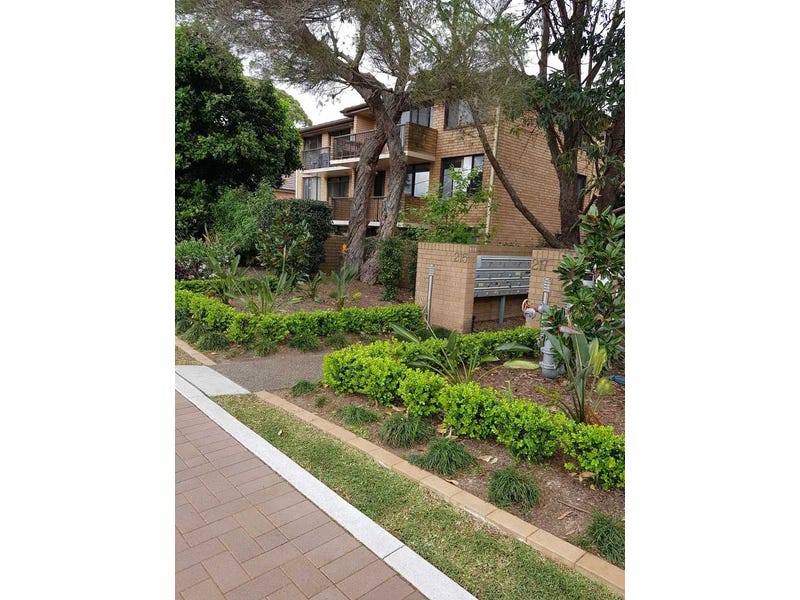 Apartment For Rent 11