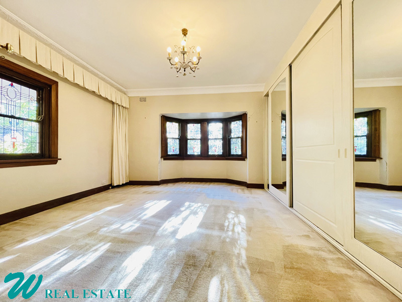 Elegant, Classy and Sunny 3-Bedroom 5