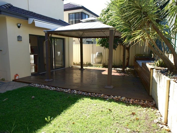 Beautiful House in Fantastic location 8
