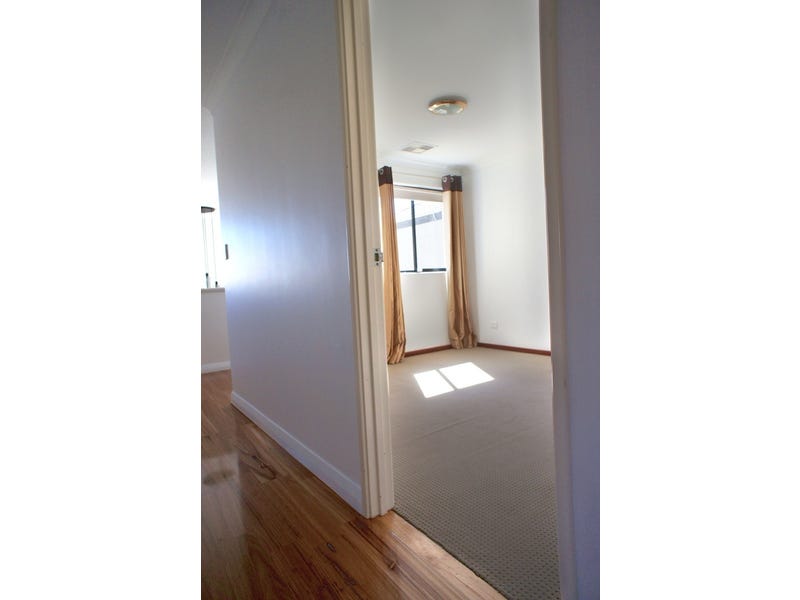 Beautiful House in Fantastic location 14
