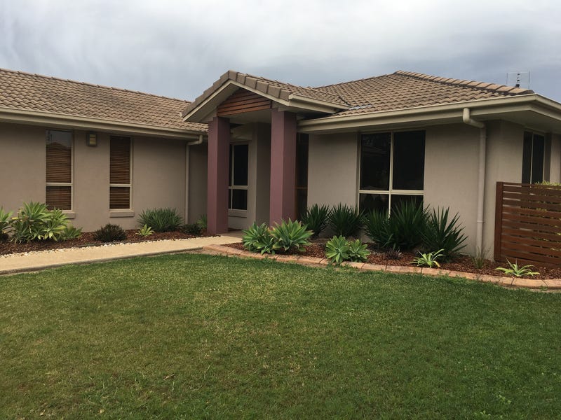 Elegant and Elevated 4 Bedroom 12