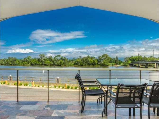 Large family home on Richmond River