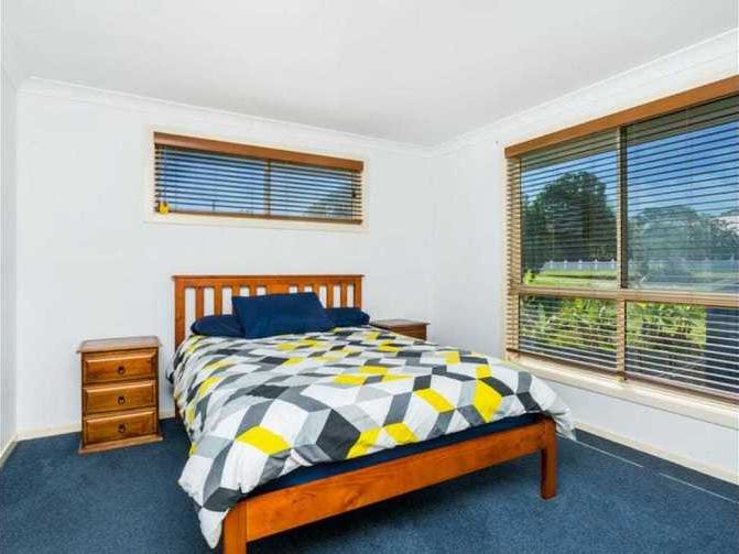 Large family home on Richmond 7