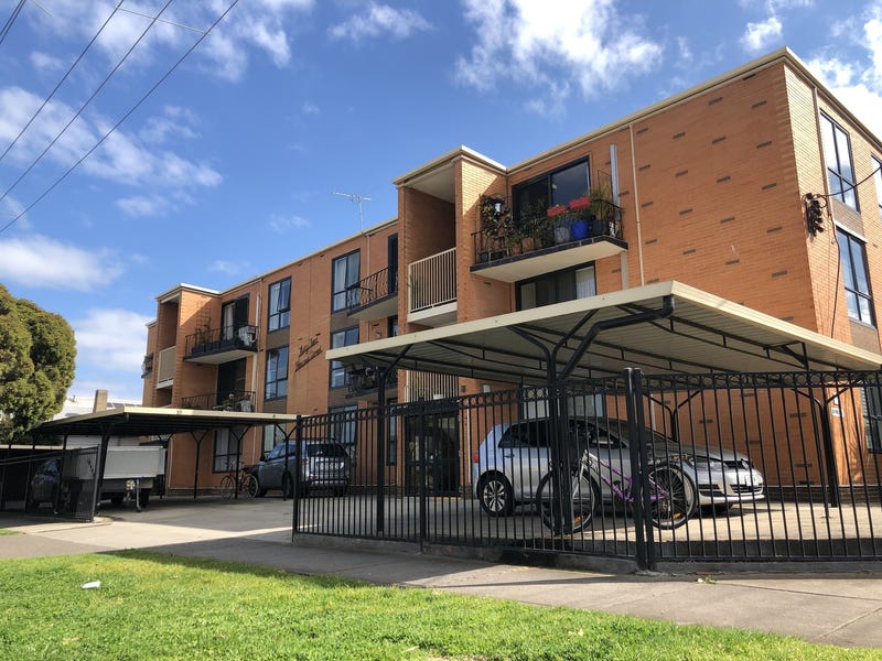 1 Bedroom Apartment in Yarraville/Seddon
