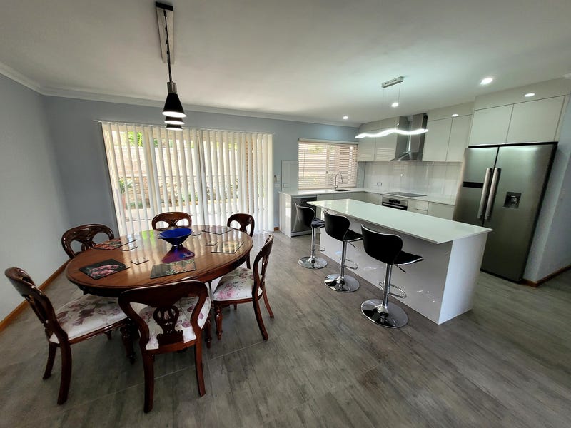 Lovely Spacious New 3 Bedroom 10