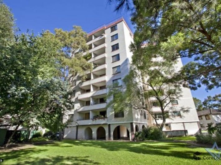 Spacious Two Bedroom with a View