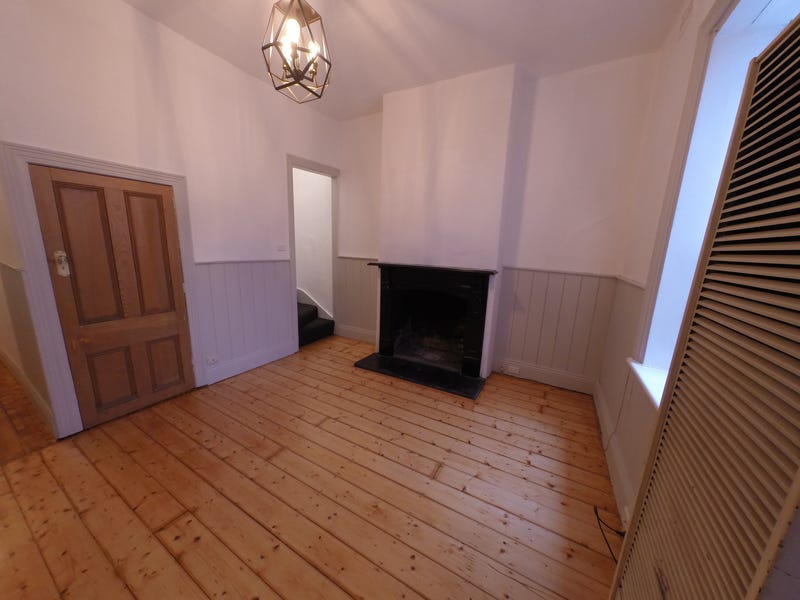 Newly renovated inner city gem 17