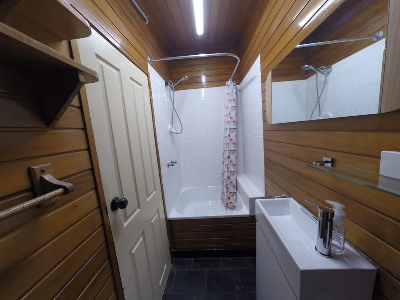 Newly renovated inner city gem 20