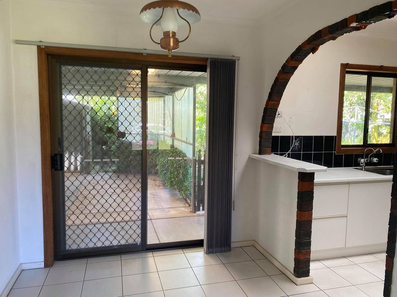 Large family home for rent 4