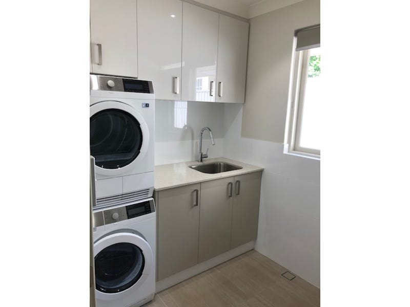 3 Bedroom Fully Renovated Duplex 5