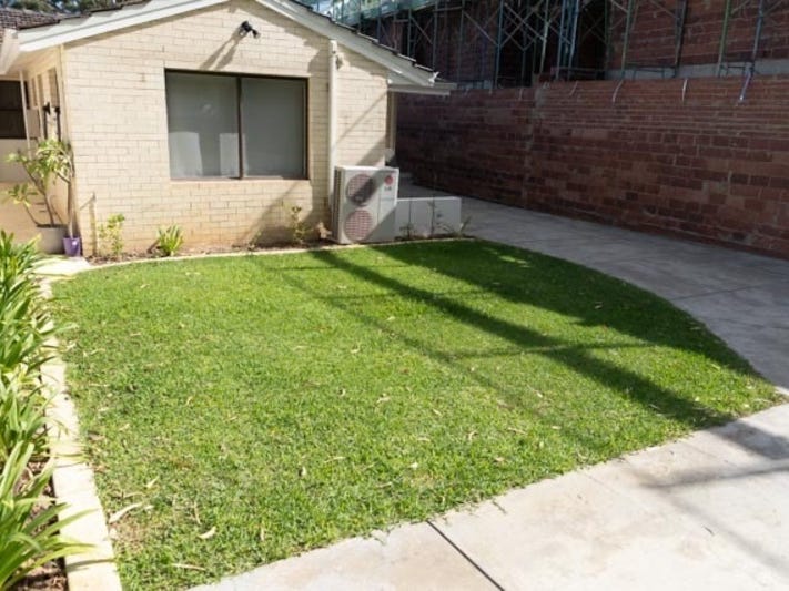 3 Bedroom Fully Renovated Duplex 14