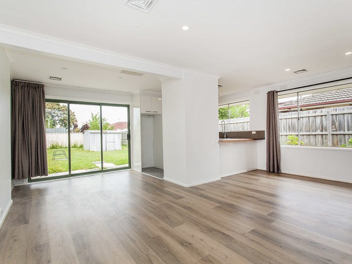 Newly renovated!! Perfect location too 6