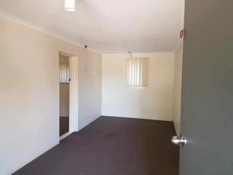 ***LEASED*** 7