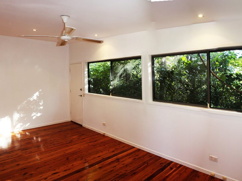 Stunning modern semi detached apartment 6