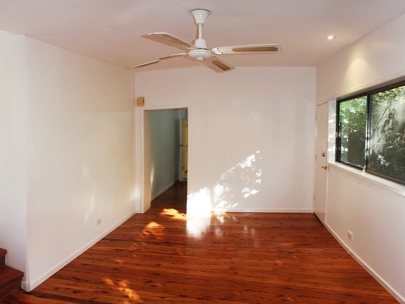 Stunning modern semi detached apartment 7