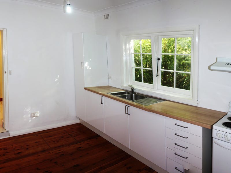 Stunning modern semi detached apartment 9