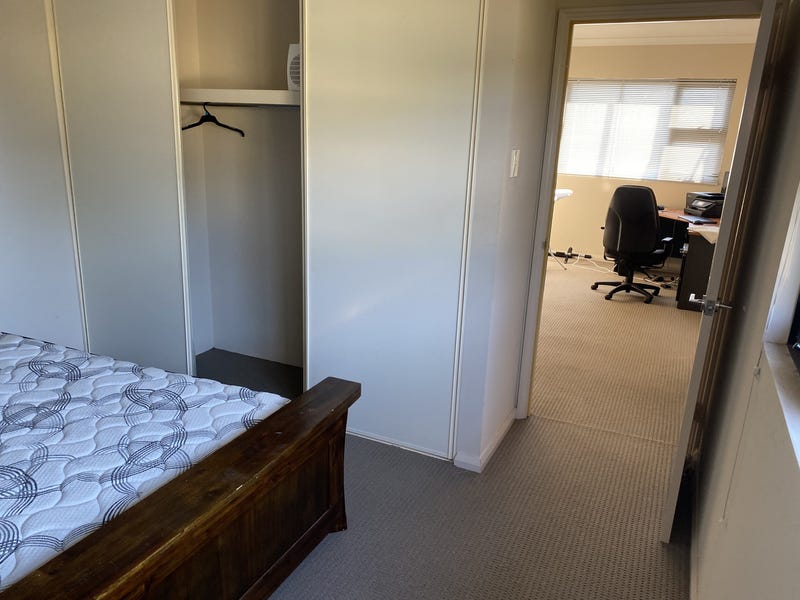 Fabulous 3×1 unit available 11