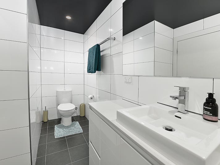 Clean & Modern 2