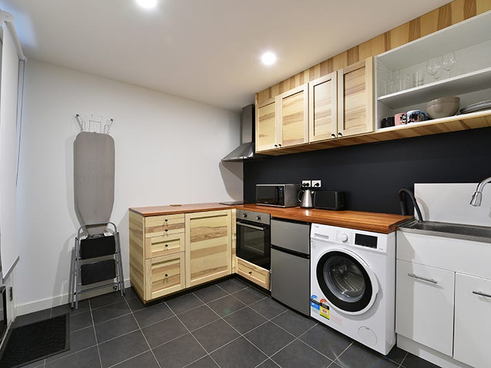 Clean & Modern 6
