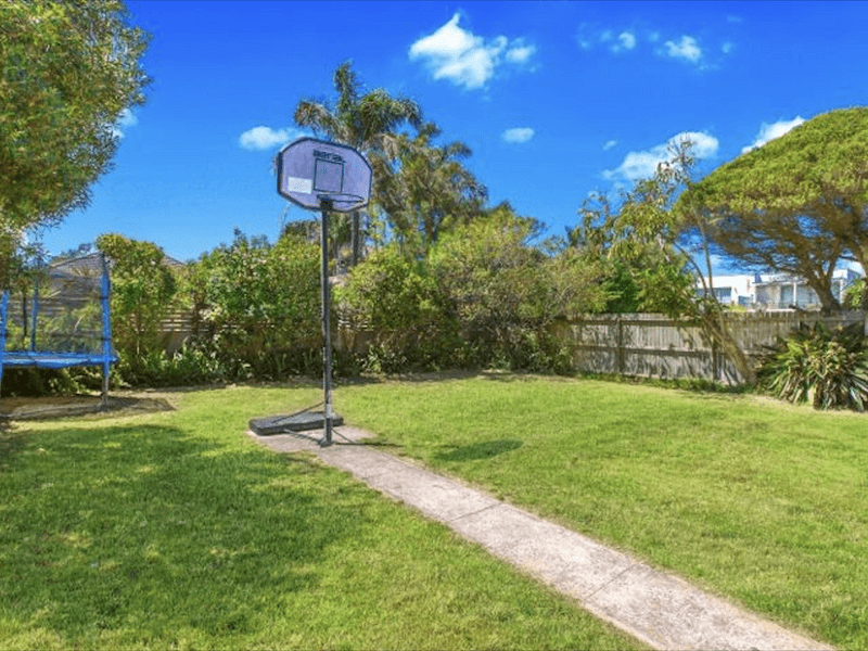 DEPOSIT TAKEN Family Home with 2