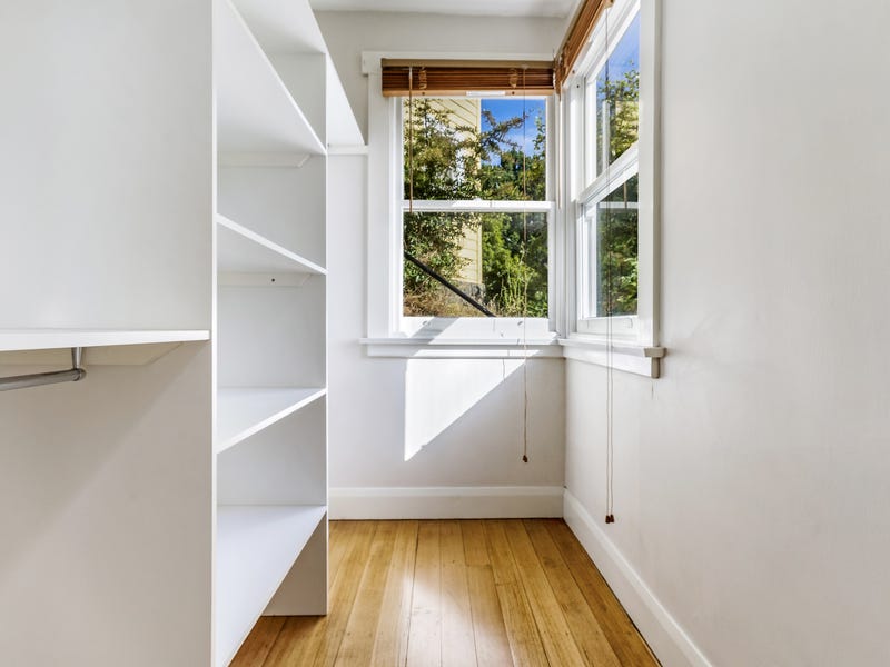 Stylish and spacious inner city 5