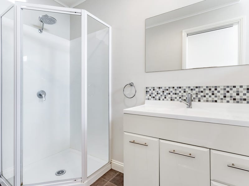 Stylish and spacious inner city 6