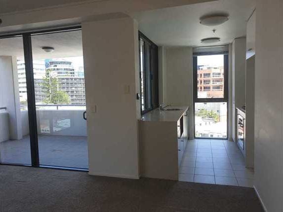 6th Floor apartment – 2 5