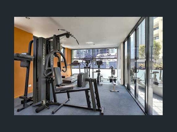 6th Floor apartment – 2 11