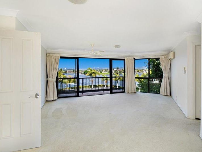 Large and Beautiful Home with 7