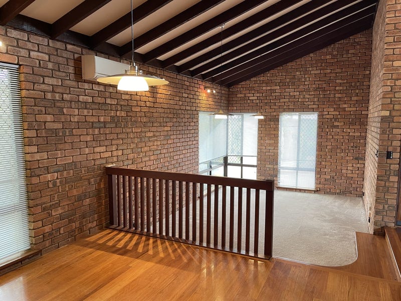 Carine House for lease 5