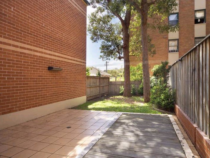 North-facing Boutique Townhouse with Only 4