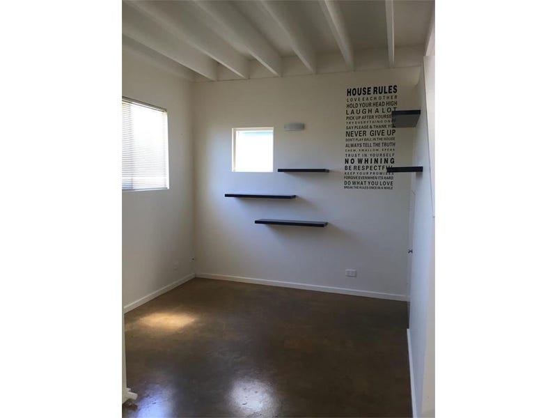 House for Rent in Mawson 6