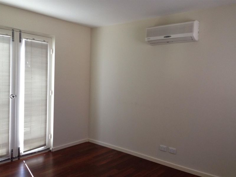 House for Rent in Mawson 10