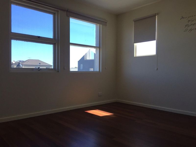 House for Rent in Mawson 13