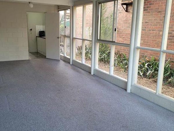 Generous 1 Bedroom unit 6